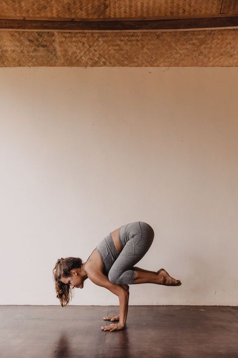 Yoga Foto's, Yoga Positionen, Jivamukti Yoga, Photo Yoga, Yoga Pics, Yoga Shoot, Yoga Poses Photography, Yoga Goals, Yoga Nature