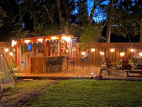 Simple Outside Bar Ideas, Outdoor Bar Patio Restaurant, Outside Bar Ideas Diy, Pallet Bars Diy Outdoor Patio, Outdoor Bar Under Covered Patio, Outdoor Bar Under Gazebo, Backyard Bar And Grill, Gazebo Bar, Outdoor Garden Bar