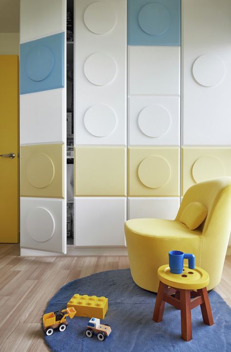 PARED Lego Themed Bedroom, Kids Wardrobe Design, Lego Play, Yellow Furniture, Kids Room Interior Design, Modern Kids Room, Kids Bedroom Designs, Perfect Room, Playroom Design