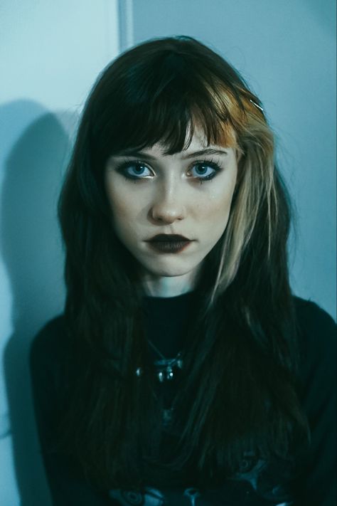 Whimsigoth Haircut, Goth With Brown Hair, Long Hair Alternative Styles, Brown And Black Split Dye, Goth Brown Hair, Brown Hair Goth, Goth Haircut Long, Witchy Hair Color, Alt Blonde Hair