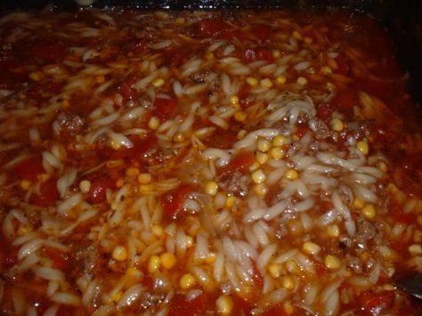 Easy Delicious Hamburger Orzo Soup. Photo by msm in Michigan Slow Cooker Hamburger Soup, Easy Hamburger Soup, Orzo Soup Recipes, Easy Hamburger, Orzo Soup, Hamburger Soup, Cast Iron Skillet Recipes, Soup Kitchen, Soup Season