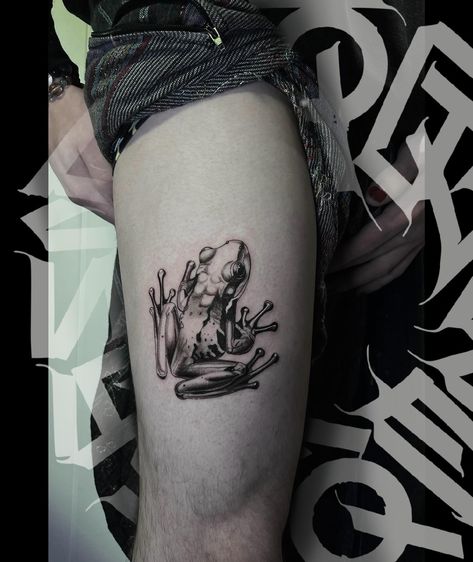 Lovely frog in realism. Cooper Tattoo, Cute View, Tattoos Outdoors, Kid Name Tattoo, Tree Of Life Tattoo, Peonies Tattoo, Samurai Tattoo, Up Tattoos, Love Travel