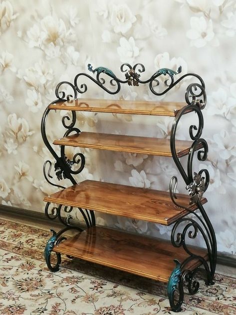 Classic House Interior Design, Iron Furniture Design, Vintage Furniture Design, Wrought Iron Furniture, Wrought Iron Design, Wrought Iron Decor, Metal Lamp Shade, Furniture Details Design, Metal Furniture Design