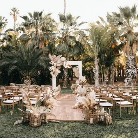 Allure Bridals on Instagram: "Are you in need of some sweet snippets of summer? Us, too ☀️ Here’s a fluffy bohemian-chic ceremony altar design that we love! Are you pressing save on this? Visit AllureBridals.com to discover all the free-spirited gowns that belong in a setting like this 🌴 Photography: @thetimeswehave⁣⁣⁠ Planning + design: @fawnevents @fawnevents.candace⁣⁣⁠ Venue: @acre.wedding @acrebaja⁣⁣⁠ Floral: @pinacate0202⁣⁣⁠ Rentals: @bajaboutiquerentalcompany @warehouserentals⁣⁣⁠ Signag Wedding Color Schemes Green, Ceremony Altar, Bohemian Chic Weddings, Boho Wedding Ceremony, Altar Design, Bohemian Wedding Decorations, Reception Look, Ceremony Design, Wedding Altars