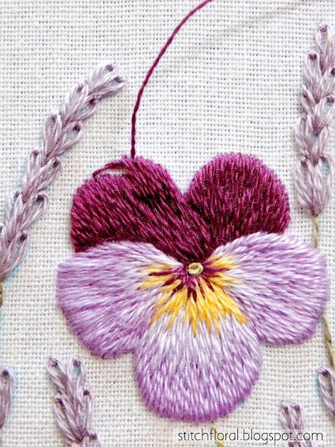 Learn how to fix a shape in long and short stitching and needlepainting Embroidered Pansy, Needle Painting, Long And Short Stitch, Embroidery Quilting, Leaf Drawing, Pansies Flowers, Hand Embroidery Projects, Thread Art, Embroidery Flowers Pattern