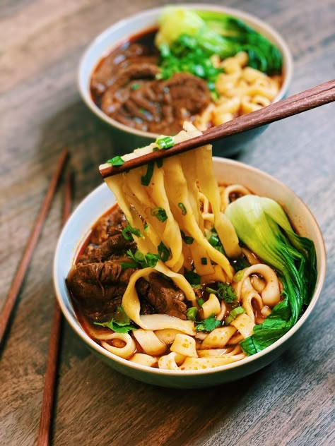 Instant Pot Authentic Taiwanese Beef Noodle Soup - Tiffy Cooks Asian Recipes Noodles, Taiwanese Beef Noodle Soup, Chicken Asian Recipes, Asian Recipes Authentic, Taiwanese Recipes, 5 Minute Recipes, Asian Recipes Easy, Dinner Asian, Noodles Asian