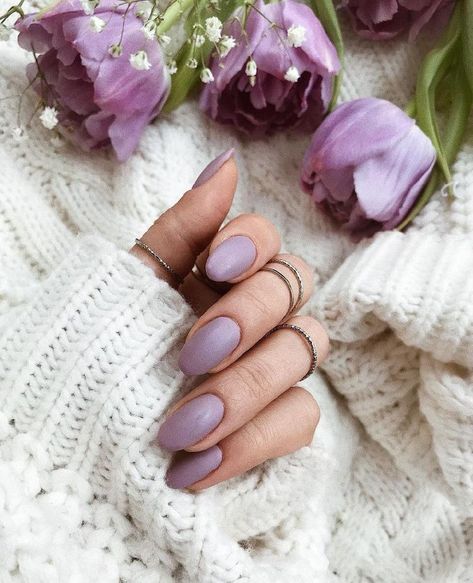 Nail Fashion Photography, Hands Aesthetics, Nail Photoshoot, Aesthetics Nails, Interesting Wallpaper, Nail Photography, Manicure Pictures, Nails Photo, Nail Courses