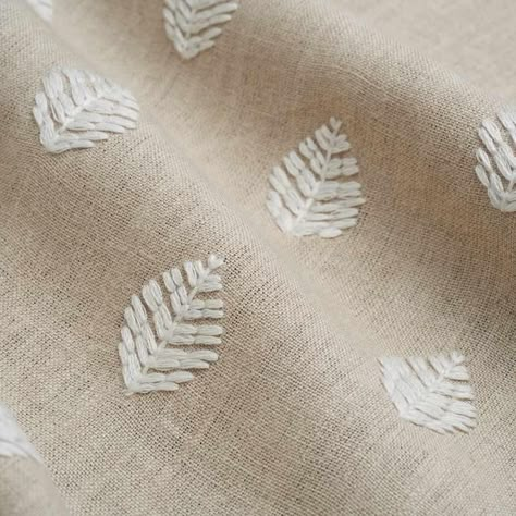 Embroidered Fern, Linen Background, Embroidery Fashion Detail, Embroidery Leaf, Linen Pattern, Natural Bedding, Embroidered Leaves, Linen Drapes, Hand Embroidery Videos