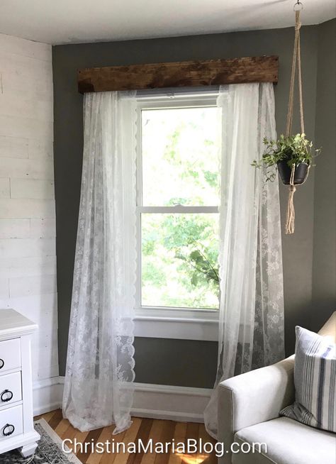 All the details on how to make this easy #diy wood valance with lace curtains. It makes a huge decorative statement on a small budget! #lacecurtains #farmhousestyle #diyproject Dark Academia Room Decor Diy, Wooden Window Valance, Wood Valances For Windows, Wood Valance, Academia Room, Design Hall, Dark Grey Walls, Casa Country, Faux Wood Blinds