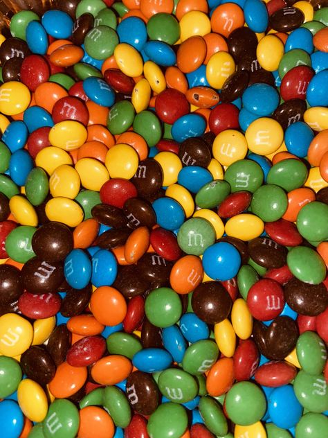 Mnms Chocolate Aesthetic, M And Ms Aesthetic, M And M Aesthetic, M And Ms, M Ms Aesthetic, M And M, Sweet Foods, M&m's Chocolate, Movie Snacks