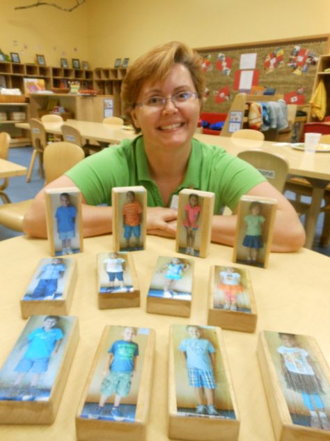 Here it is again...block "people" made using photographs of current children. So cool! I need to get on this! Block Center Preschool, Blocks Center, Block People, Blocks Preschool, Reggio Inspired Classrooms, Reggio Classroom, Block Center, Block Area, Block Play