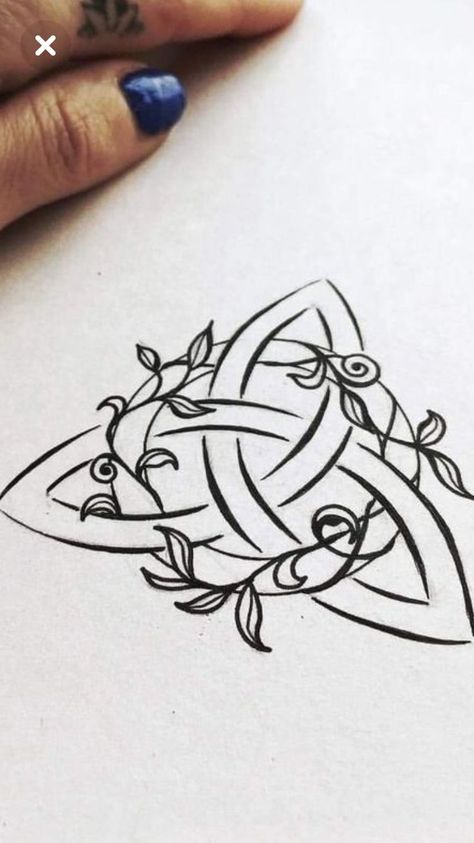 Floral Celtic Knot Tattoo, The Triquetra Tattoo, Celtic Trifecta Tattoo, Celtic Tattoo Designs For Women, Trinity Tattoo Design, Triquetra Drawing, Celtic Butterfly Tattoo For Women, Witch Sister Tattoos, Aquarius Tattoo Simple