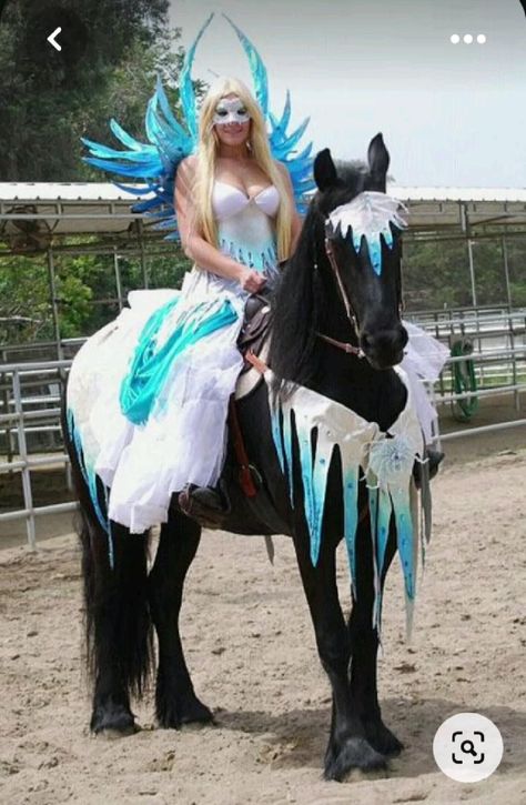 Horse Halloween Ideas, Horse Fancy Dress, Angels On Horseback, Horse Halloween Costumes, Horse Costumes, Fantasy Horses, Friesian Horse, Carousel Horses, Horse Photos