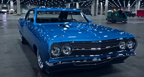 Outstanding '65 Chevy Chevelle Build "Reflection" | HOT CARS Chevy Malibu Ss, 65 Chevelle, 1965 Chevelle, Eco Friendly Cars, Chevy Classic, Classic Chevrolet, Chevy Chevelle, Chevy Malibu, Old School Cars