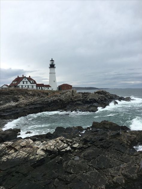 Nautical Aesthetic, Portland Head Light, Cape Elizabeth, Beautiful Lighthouse, Portland Maine, Seaside Towns, Light House, Head Light, Nature Aesthetic