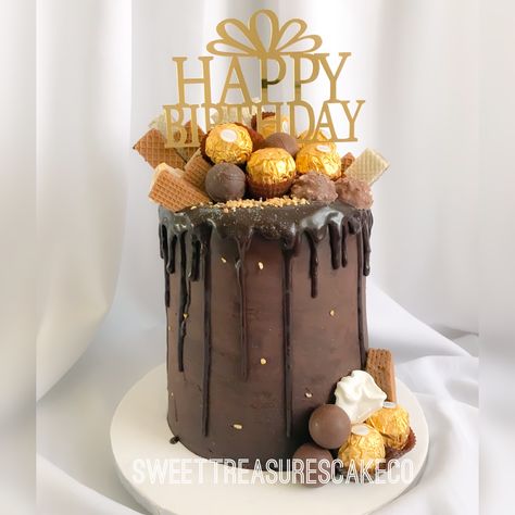 Chocolate on chocolate in chocolate drip cake 😍😍😋😋. #sweettreasures #sweettreasurescakeco #chocolatecake #chocolatedripcake #ferrorocher #chocolateganache #wafers #johannesburg #southafrica Ferrorocher Cakes, Chocolate Biscuit Cake, Birthday Cake For Husband, Cake For Husband, Chocolate Drip Cake, Birthday Wishes Cake, Keto Snack, Biscuit Cake, Chocolate Drip