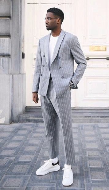 Deadshot Wallpapers, Men Suit Wedding, David Williams, Suits And Sneakers, Grey Suits, Sneakers Outfit Men, Europe Honeymoon, Grey Suit Men, Ideas Haircut