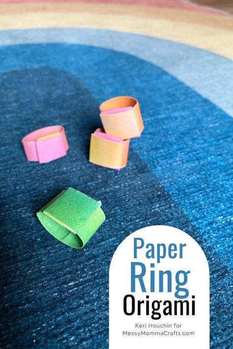 Paper Ring Origami, How To Make Paper Rings, Paper Rings Tutorial, Ring Origami, Origami Ring, Easy Origami For Kids, Paper Bracelet, Hanging Craft Ideas, Paper Rings