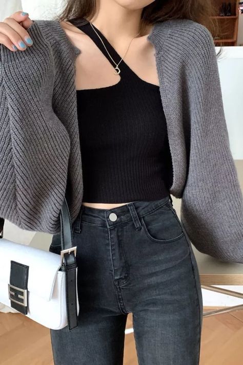 Woman Sweaters Pullover Spring 2021 Black Knitted Cardigan Women's Sweater Coat Loose Long Sleeve Sweater Top Femme Chandails Grey Shrug, Soft Knit Cardigan, Cardigan For Women, Knitting Women Cardigan, Black Camisole, Autumn Casual, Warm Spring, Cardigan Women, Knitted Coat