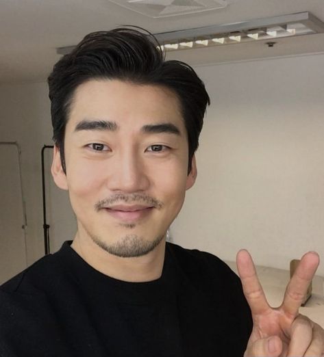 Yoon Kye Sang, Drama Actors, Types Of Guys, Photo Box, Korean Star, Chocolate Factory, Korean Celebrities, Beauty Brand, Korean Actors