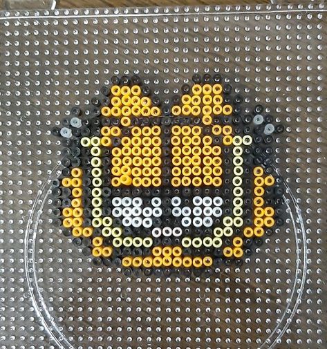 Garfield Perler, Diy Kandi Bracelets, Diy Kandi, Art Pixel, Perler Art, Diy Perler Bead Crafts, Diy Perler Beads, Beaded Cross Stitch, Perler Beads Designs