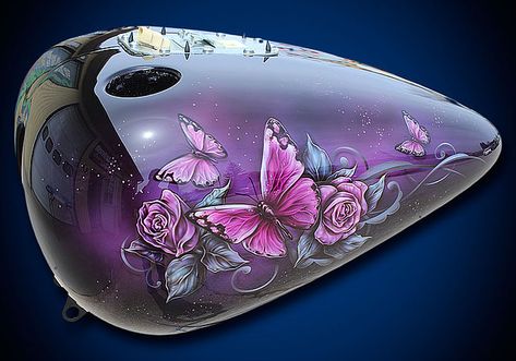 Motorcycle Art Painting, Harley Davidson Custom Bike, Purple Bike, Custom Motorcycle Paint Jobs, Motorcycle Paint, Motorbike Art, Kustom Paint, Bike Tank, Custom Paint Motorcycle