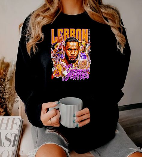 Vintage Outfits Lakers Sweatshirt, Sweatshirt Collection, Cheap Sweatshirts, Outfit Vintage, Cheap Custom, Los Angeles Lakers, Lebron James, Winter Outfit, Sweater Outfits