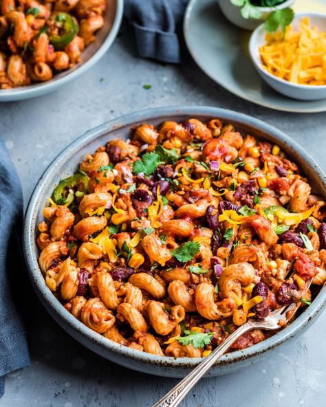 Vegan Chili Mac, Chilli Mac, Chili Mac Recipe, Vegan Chilli, Pumpkin Mac And Cheese, Canning Sweet Corn, Vegan Pantry, Whole Food Plant Based Recipes, Vegan Cheddar