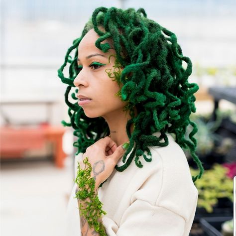 Green Locs, Loc Ideas, Hair Movement, Natural Dreads, Natural Hair Movement, Short Locs Hairstyles, Dyed Hair Inspiration, Dreads Styles, Jungle Green