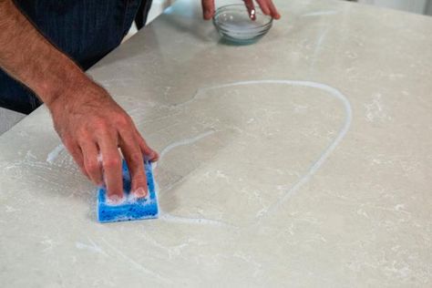 Cleaning Marble Countertops, Formica Laminate Countertops, How To Clean Quartz, White Laminate Countertops, Clean Quartz Countertops, Clean Laminate Countertops, Cleaning Marble, Countertops Ideas, Clean Countertops