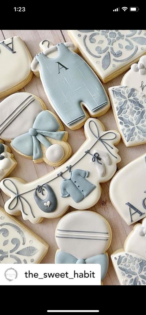 Cookies Design, Onesie Cookies, French Baby, Baby Planning, Navy Baby, Baby Boy Onesies, Blue Baby Shower, Baby Shower Cookies, Baby Coming