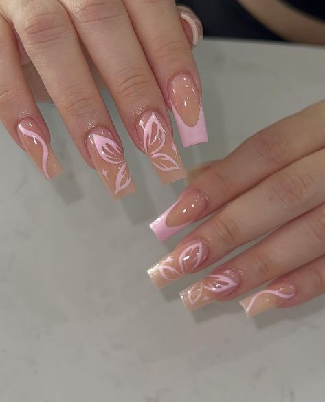 Butterfly Nail Designs, Hello Nails, Nagel Tips, Simple Gel Nails, Girly Acrylic Nails, Blush Nails, Acrylic Nails Coffin Short, Butterfly Nail, Pink Acrylic Nails