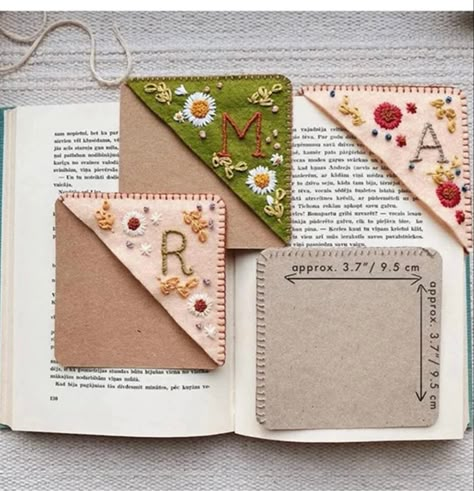 Hand Embroidered Corner Bookmark, Embroidered Corner Bookmark, Penanda Buku, Felt Bookmark, Corner Bookmark, Bookmarks For Books, Reading Accessories, Personalized Bookmarks, Corner Bookmarks