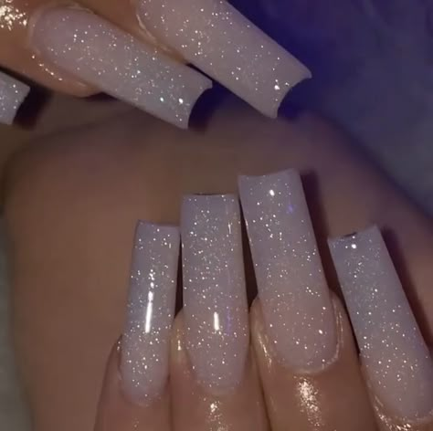 Nail Aesthetic, Popular Nail Art, Spring Nail Trends, Trends 2023, Spring Nail, Nail Art Ideas, Nail Trends, Art Ideas, Acrylic Nails