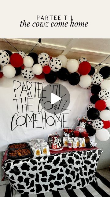 Chelsea Allie Bender on Instagram: "🐮 Chick-fil-a party DIY backdrop 🐮  I started out practicing the letters on regular white printer paper to get an idea of how I’d want it to look on the much larger backdrop. It’s made for a great guide!  You can google chick-fil-a letter fonts 😉   The black paint pens and large white roll out paper are from @hobbylobby . I measured out the length I’d need according to the space I was using. I had to cut several long sheets and tap them together. I also did two layers and taped them on top so it wouldn’t be flimsy. Using the bar and large binder clips to hang the paper banner was helpful and kept it in place well 👍🏼" Chic Fila First Birthday, Chik Fil A Party, Chick Fil A Baby Shower Ideas, Chick Fil A First Birthday Party, Chickfila Party, Chick Fil A Birthday Party Theme, Chick Fil A Party, Chick Fil A Birthday, Party Diy Backdrop