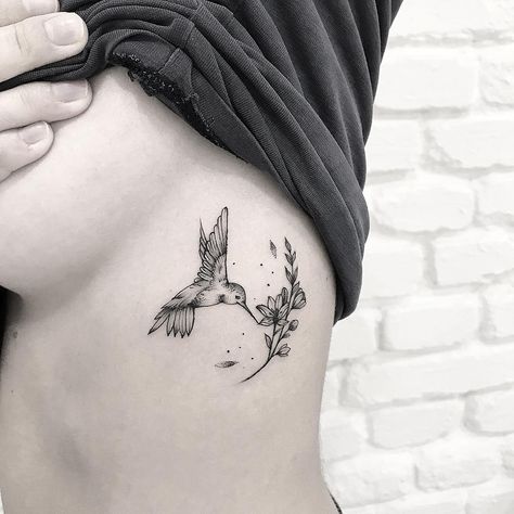 Hummingbird Wrist Tattoo, Hummingbird Tattoo With Flowers, Hummingbird Tattoo Black, Hummingbird Flower Tattoos, Bird Tattoo Ribs, Flower Hip Tattoos, Hummingbird Tattoos, Bird Tattoos For Women, Ribcage Tattoo