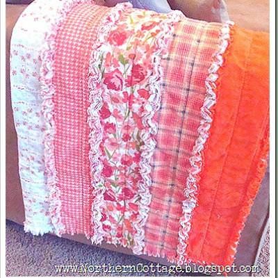 Easy Rag Quilt, Flannel Rag Quilts, Deco Originale, Patchwork Quilting, Rag Quilt, Quilting Tips, Patchwork Quilt, Quilting Crafts, Quilt Tutorials