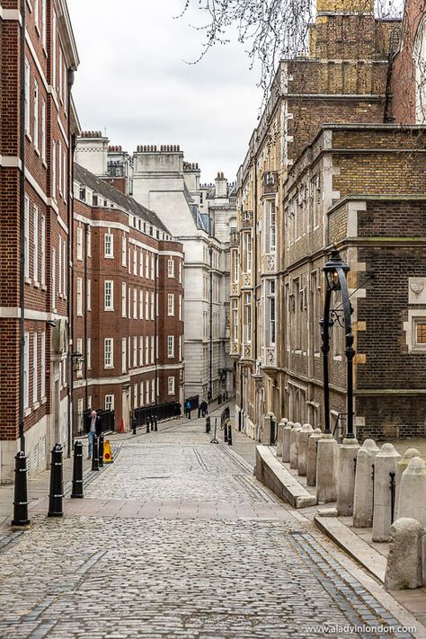 Temple, London - A Lovely Guide to the Temple Area London Vacation, London Aesthetic, London History, City Of London, London Places, London Calling, London Photography, Old London, London Street