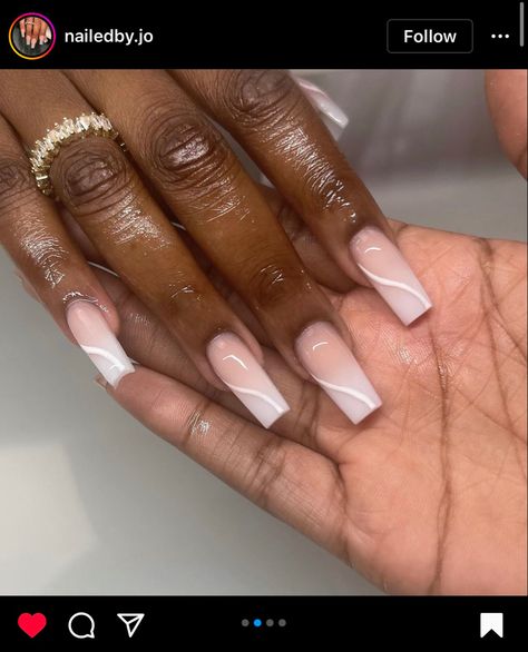 Neutral Nail Designs French Tip, Ombre With Design Nails, Ombré Design Nails, Short Nail Designs Ombre, Medium Ombre Nails, French Ombre Nails With Design, Ombré White Nails, White Ombre Nails With Design, Ombre Nails With Design Ideas