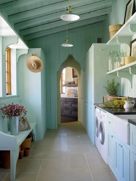 22 Vaulted Ceiling Ideas For A Striking Space Laundry Room Organization Storage, Laundry Room Ideas, Southern Living Homes, Laundry Room Inspiration, Laundry Mud Room, Built In Bench, Laundry Room Organization, Laundry Room Design, Farmhouse Sink