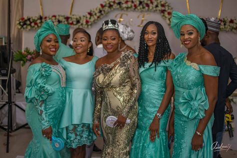 Monotone Mint green #asoebi#mintgreen Mint Green Asoebi Lace Styles, Mint Green Asoebi, Green Asoebi Lace Styles, Wedding Black People, Green Asoebi, Asoebi Dress, Asoebi Lace Styles, Asoebi Lace, Mint Green Wedding