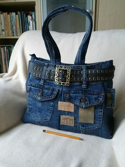 Återvinna Jeans, Denim Bags From Jeans, Recycling Jeans, Blue Jean Purses, Recycled Jeans Bag, Sac Tote Bag, Jean Purses, Denim Bag Patterns, Denim Bag Diy