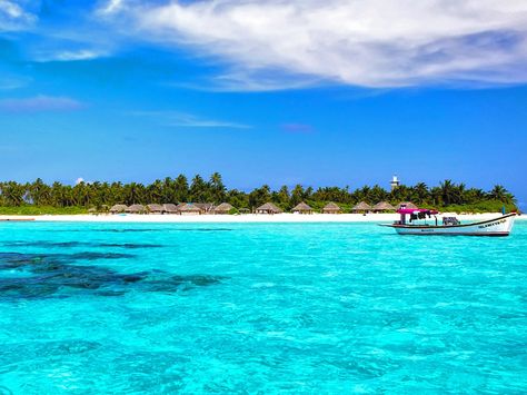 Quality Over Quantity: How India's Lakshadweep Islands Overpromise - Condé Nast Traveler Lakshadweep Islands, Honeymoon Tour Packages, Kerala Travel, Beaches To Visit, Andaman Islands, Portuguese Culture, Exotic Beaches, Adventure Holiday, Relaxing Vacations