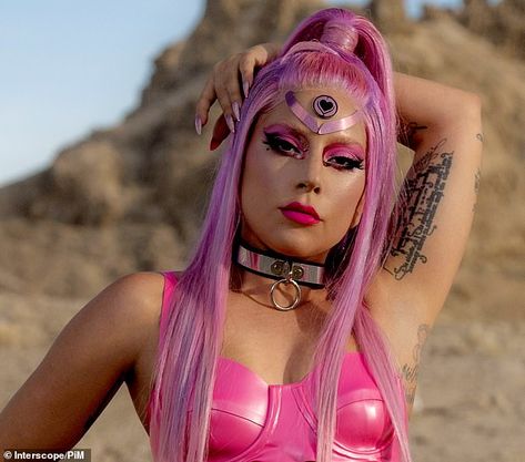 Lady Gaga Makeup, Lady Gaga Fashion, Lady Gaga Photos, Video Makeup, Lady Gaga Pictures, A Star Is Born, Foo Fighters, Rupaul, Hair And Makeup