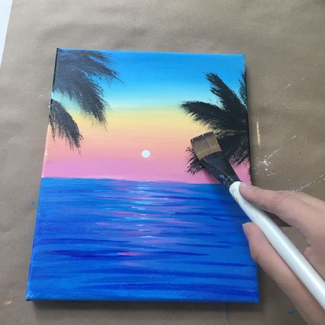 Painting Ideas On Canvas Simple Easy Sunset, Beach Sunset Painting Easy, Painting Palm Trees Easy, Palm Tree Canvas Painting, Painting Of Sunset On Beach, Palm Tree Painting Easy, Painted Palm Trees Easy, Sunset Painting Diy, Palm Tree Painting Acrylic