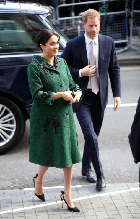 Meghan Markle Green, Meghan Markle Coat, Meghan Markle Pregnant, Estilo Meghan Markle, Commonwealth Day, Meghan Markle And Prince Harry, Canada House, Prins Harry, Markle Prince Harry