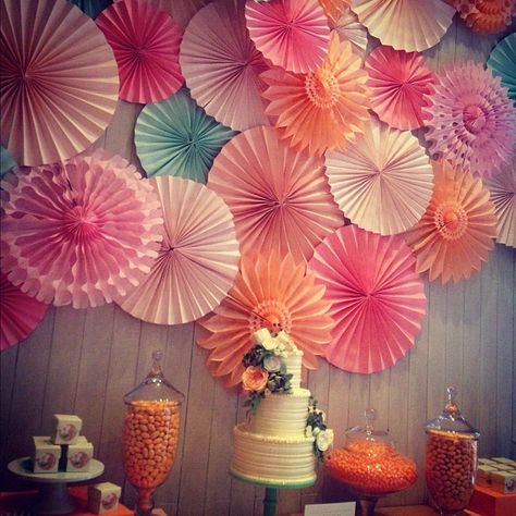 Love this backdrop for a dessert spread by Minted (via Darcy Miller's Instagram). Thailand Decoration, Derby Backdrop, Thai Party, Paper Fan And Pom Pom Backdrop, School Dance Decorations, Spring Fling Party, Woodstock Wedding, Spring Dance, Dance Decorations