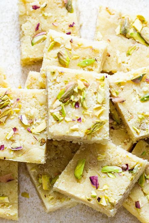 Vegan Indian Dessert, Kalakand Recipe, Almond Fudge, Raw Pistachios, Vegan Indian Recipes, Burfi Recipe, Vegan Richa, Indian Dessert Recipes, Fool Proof