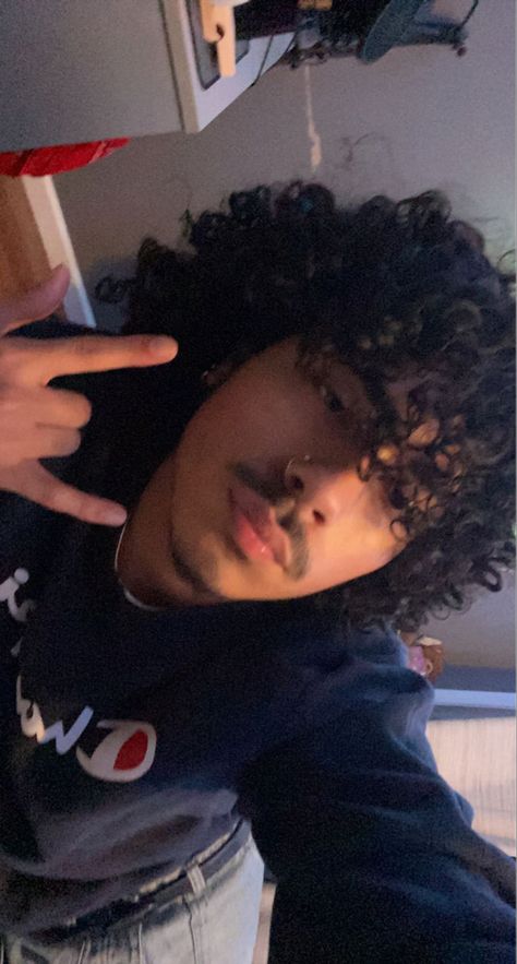 Latino With Curly Hair, Defined Curls Men, Dominican Hairstyles Men, Dominican Guys With Curly Hair, Puerto Rican Hairstyles Men, Handsome Guys With Curly Hair, Latino Guys Curly Hair, Puerto Rican Curly Hair, Hispanic Men Curly Hair