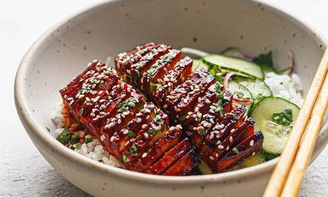 Accordion Style Gochujang Tofu Steaks - SO VEGAN Chickpea Sandwich, Broccoli Fritters, Creamy Orzo, Tofu Steak, Teriyaki Tofu, Brunch Desserts, Vegan Chili, Extra Firm Tofu, Cooked Veggies